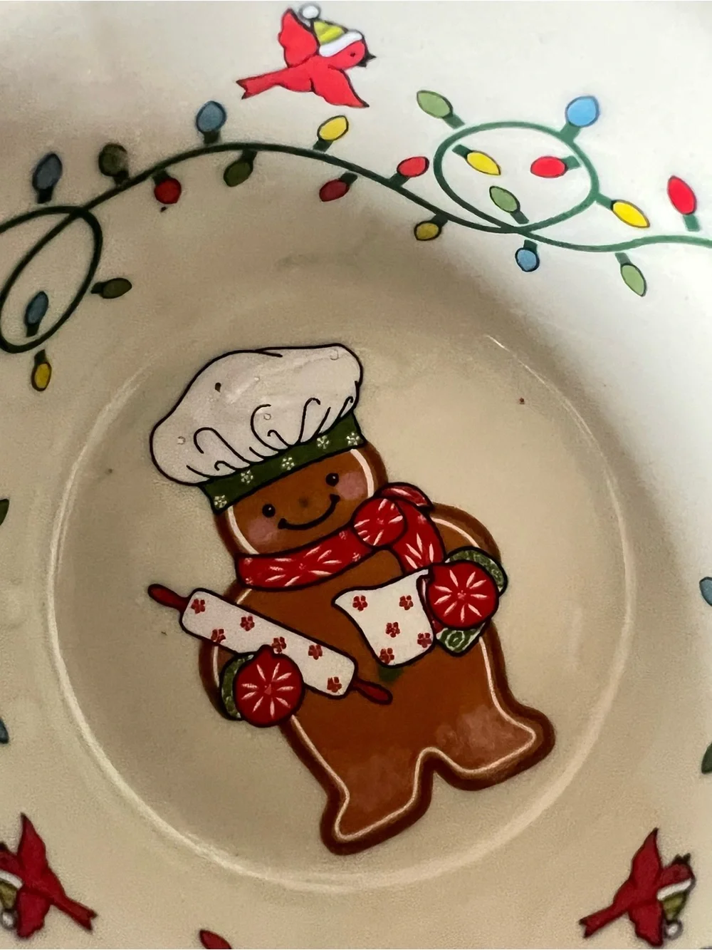 Temp-tations by Tara Christmas Nostalgic Figural 6-Cup Muffin Pan Red Birds
